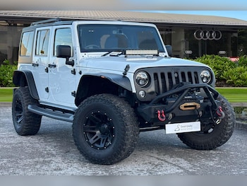 2016 - 2.8 CRD Overland 4dr Auto