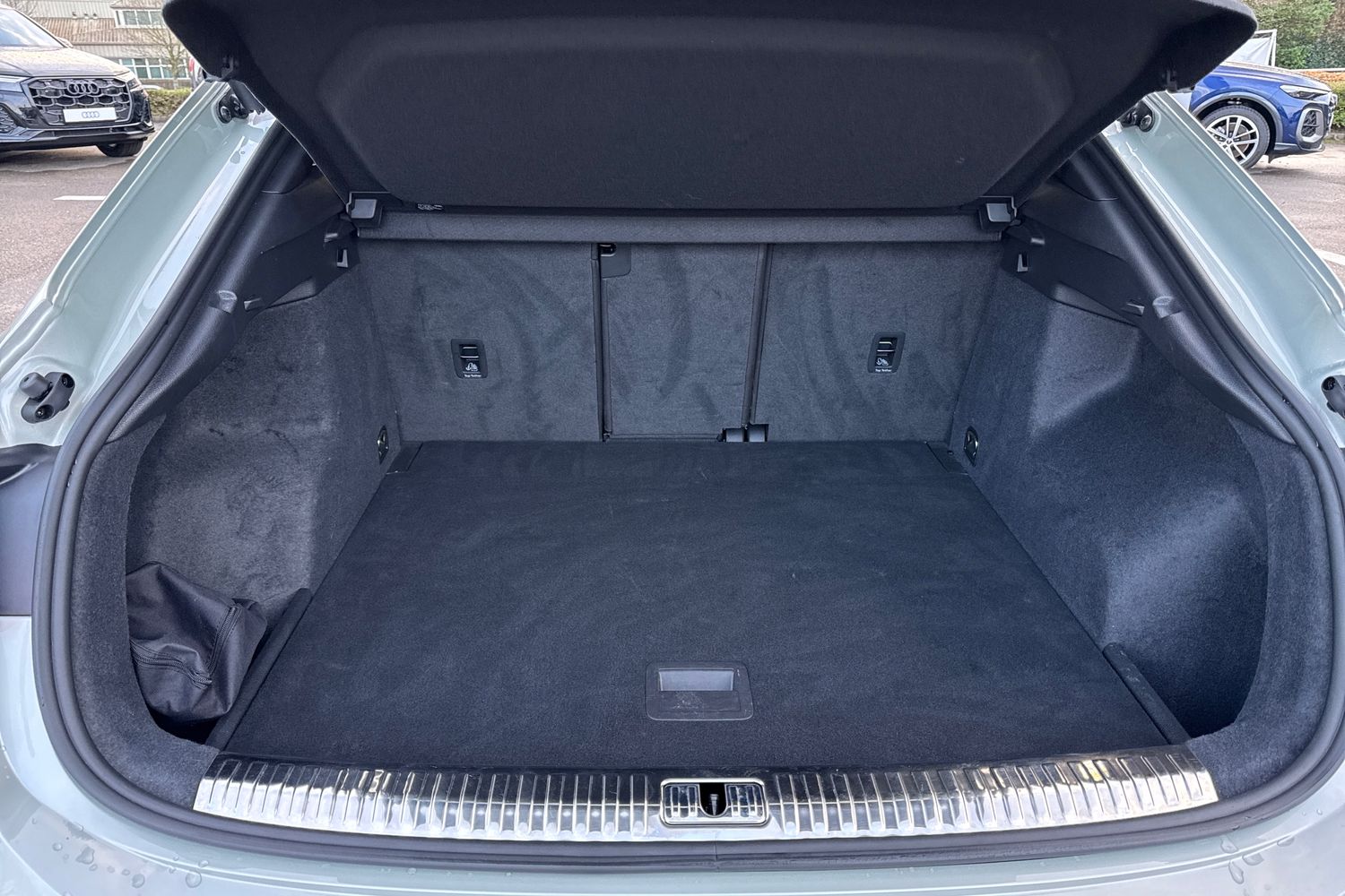 Used Audi Q3 2024 for sale - 77158972: Photo 7