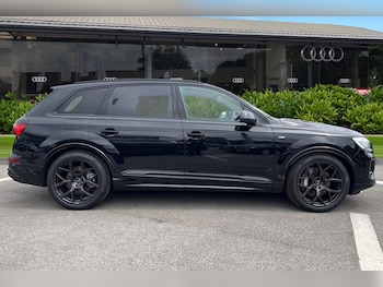 Used Audi Q7 2026 for sale - 79125552: Photo