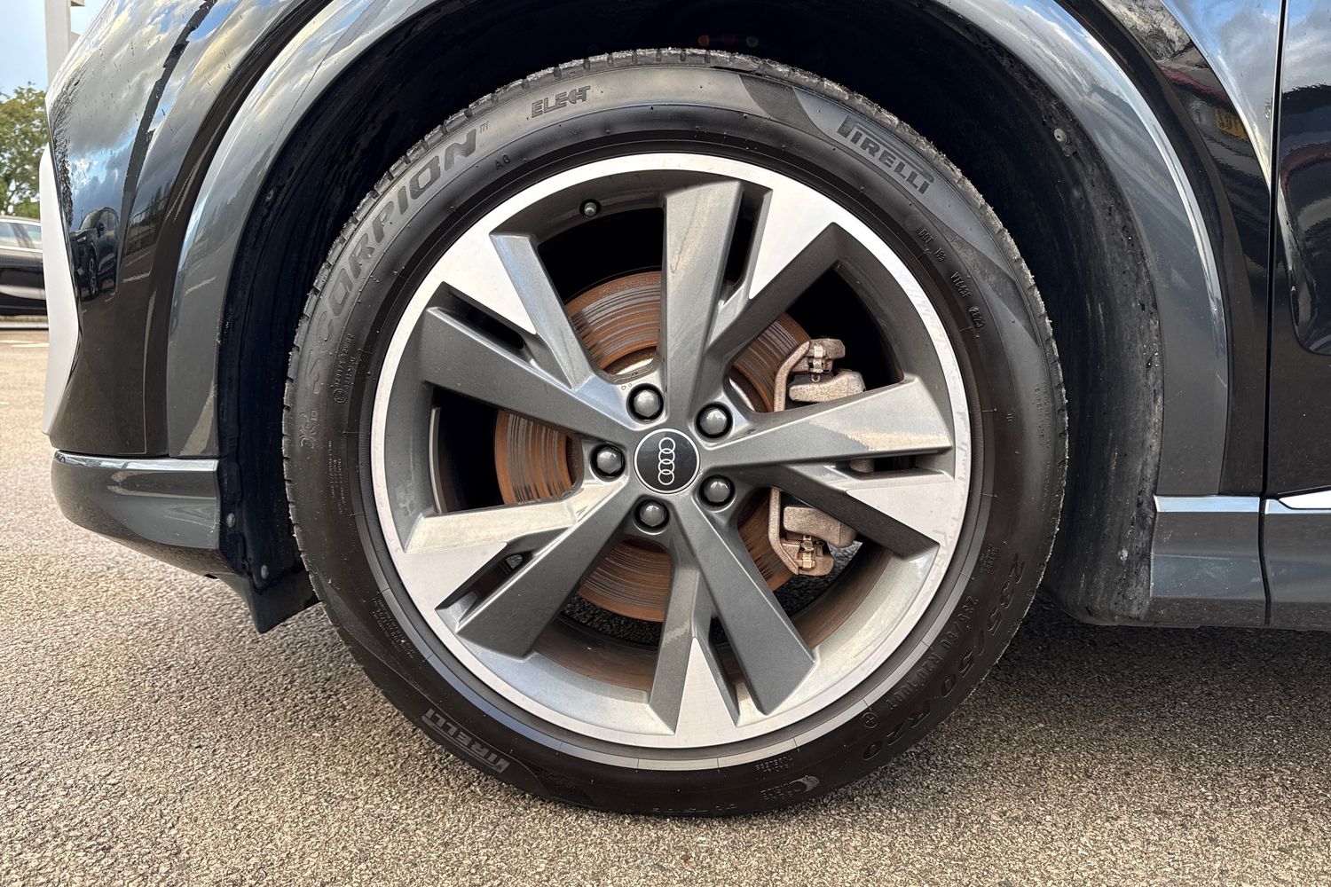 Used Audi Q4 e-tron 2024 for sale - 76401687: Photo 12