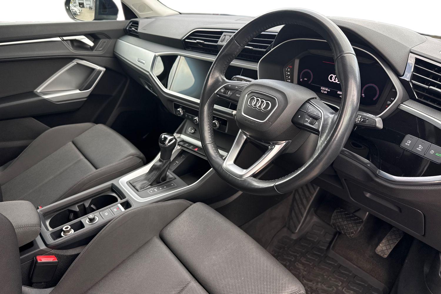 Used Audi Q3 2019 for sale - 78209651: Photo 14