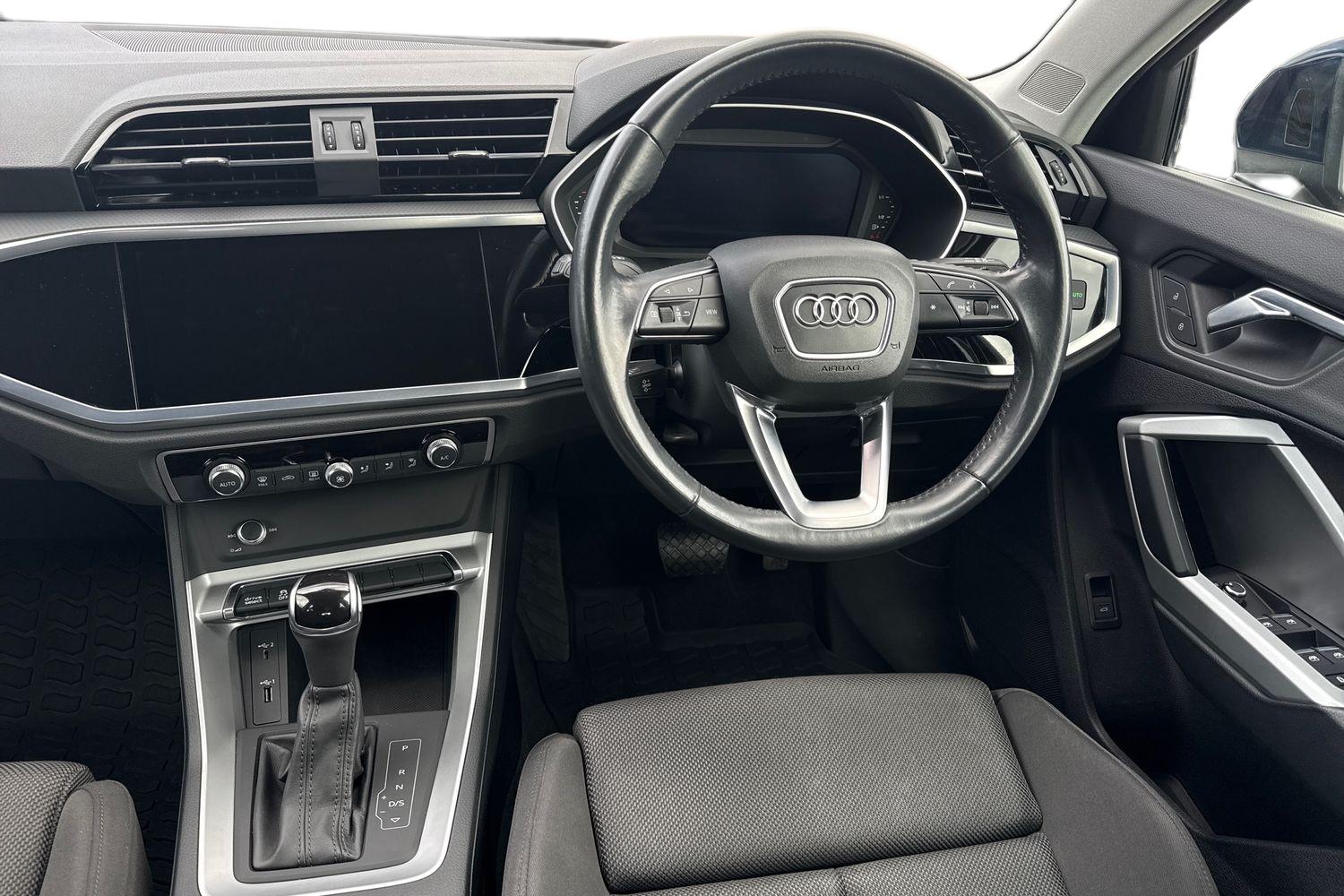 Used Audi Q3 2019 for sale - 78209651: Photo 18