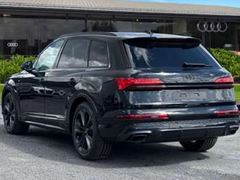 Used Audi Q7 2025 for sale - 74076771: Photo