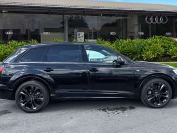 Used Audi Q7 2025 for sale - 74076771: Photo