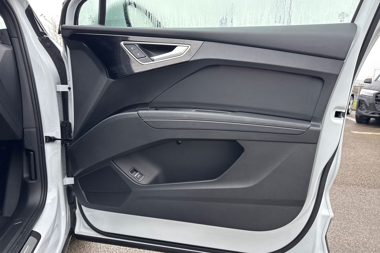 Used Audi Q4 e-tron 2024 for sale - 76985284: Photo 21