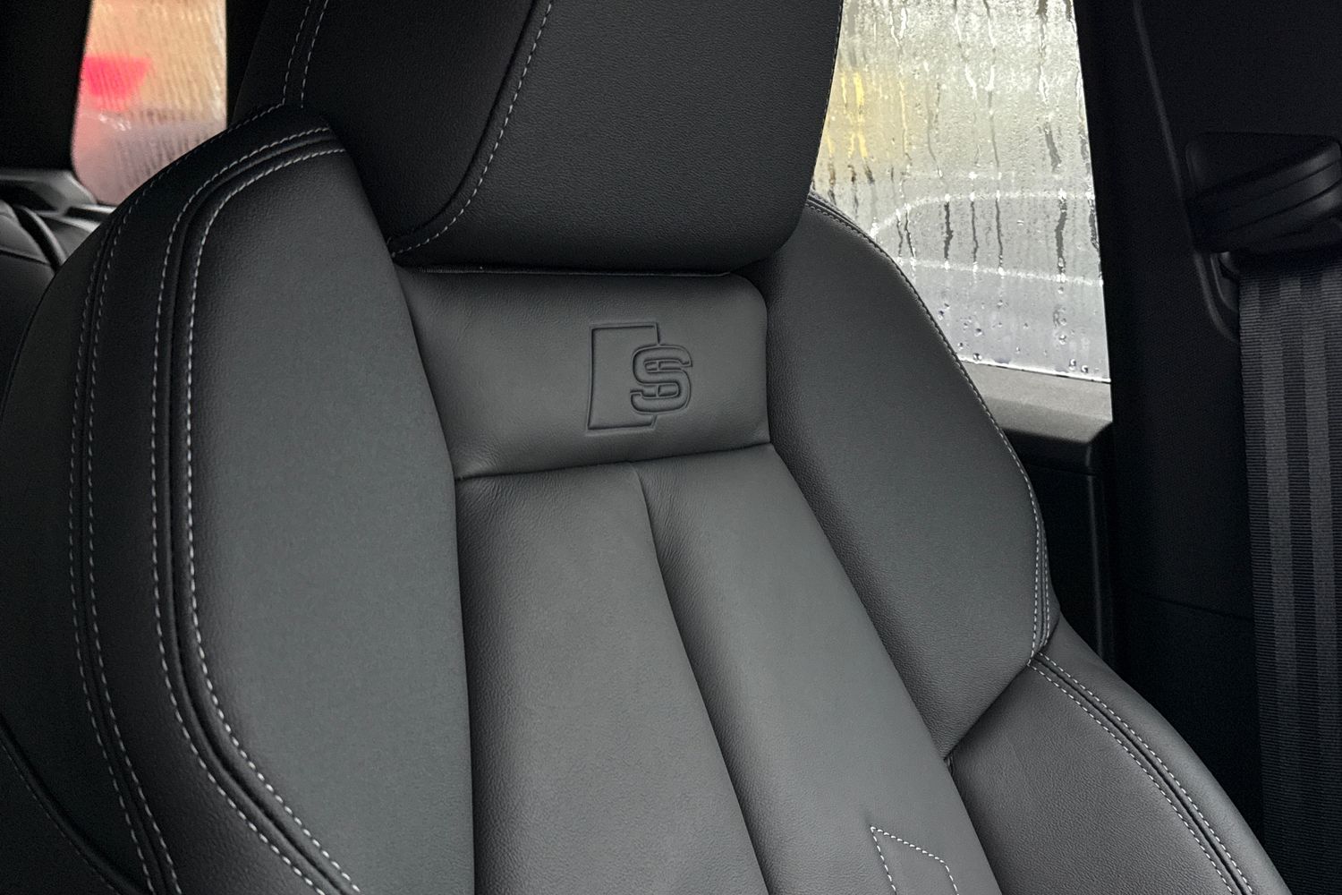 Used Audi Q4 e-tron 2024 for sale - 76985284: Photo 40