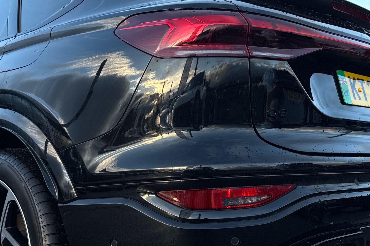 Used Audi Q6 e-tron 2025 for sale - 77340773: Photo 8