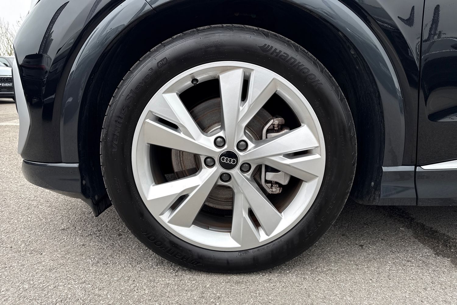 Used Audi Q4 e-tron 2025 for sale - 77996638: Photo 13