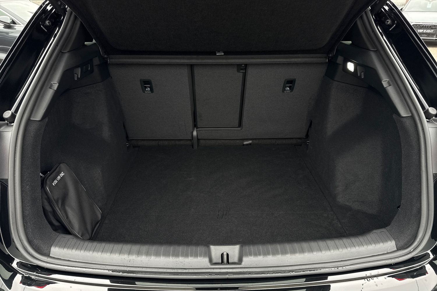 Used Audi Q4 e-tron 2025 for sale - 77996638: Photo 7