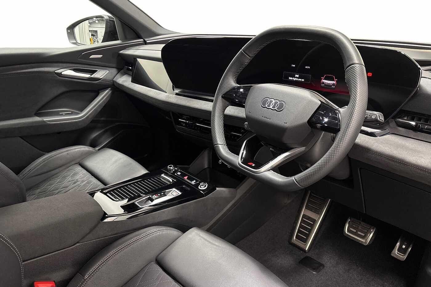 Used Audi Q6 e-tron 2024 for sale - 76697716: Photo 6