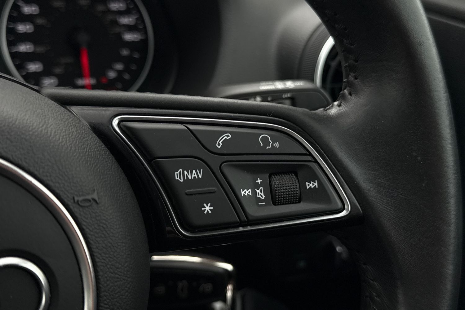 Used Audi Q2 2020 for sale - 76207097: Photo 32