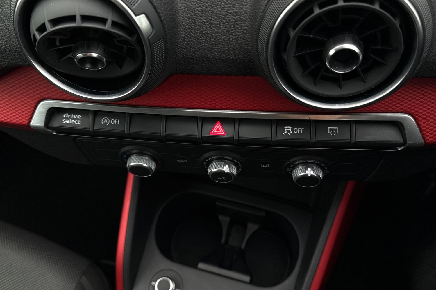 Used Audi Q2 2020 for sale - 76207097: Photo 38