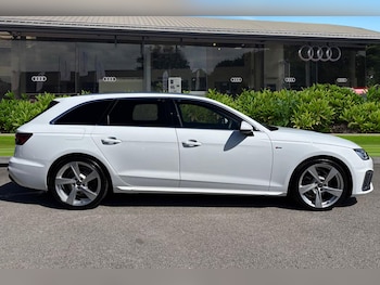 Used Audi A4 Avant 2024 for sale - 78628715: Photo