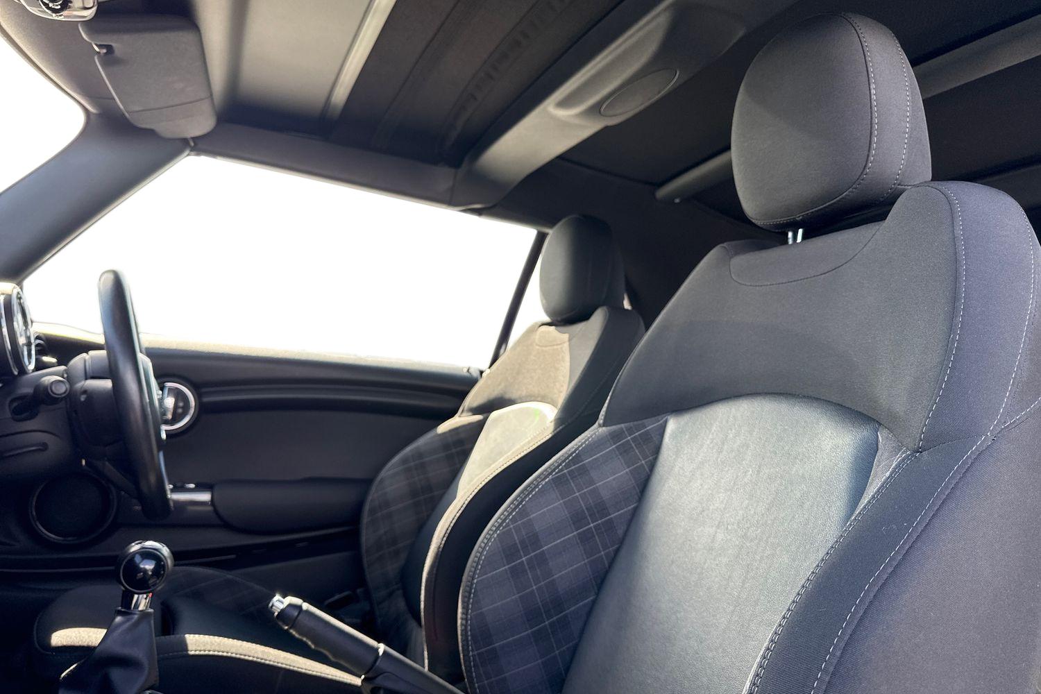 Used MINI Convertible 2018 for sale - 78155149: Photo 11