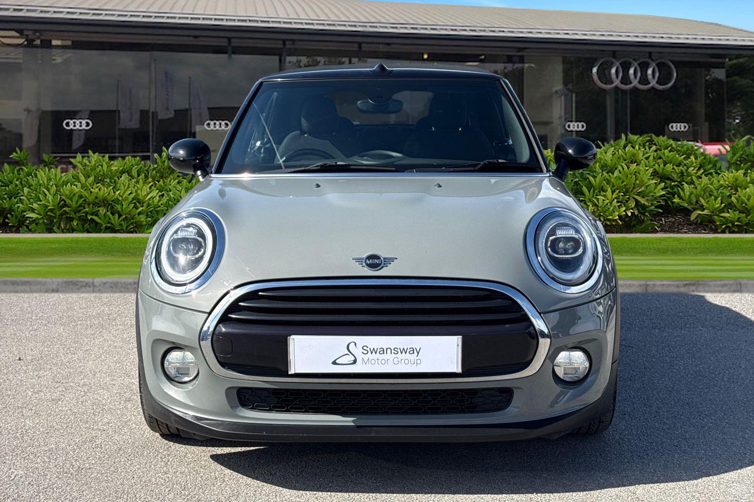Used MINI Convertible 2018 for sale - 78155149: Photo 6
