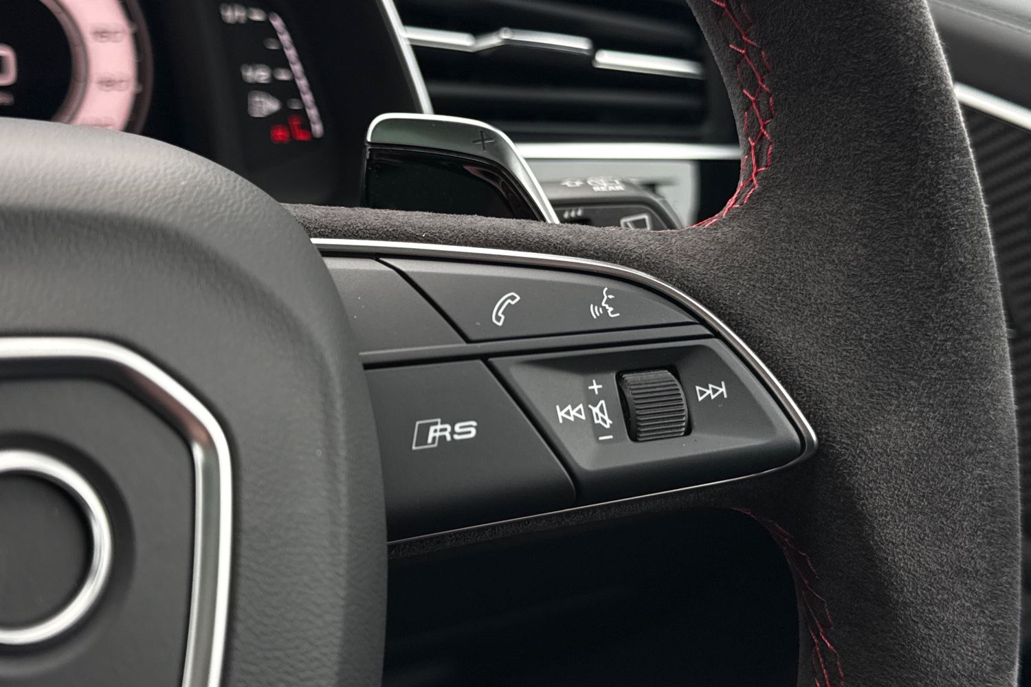 Used Audi RS Q8 2025 for sale - 77138971: Photo 36