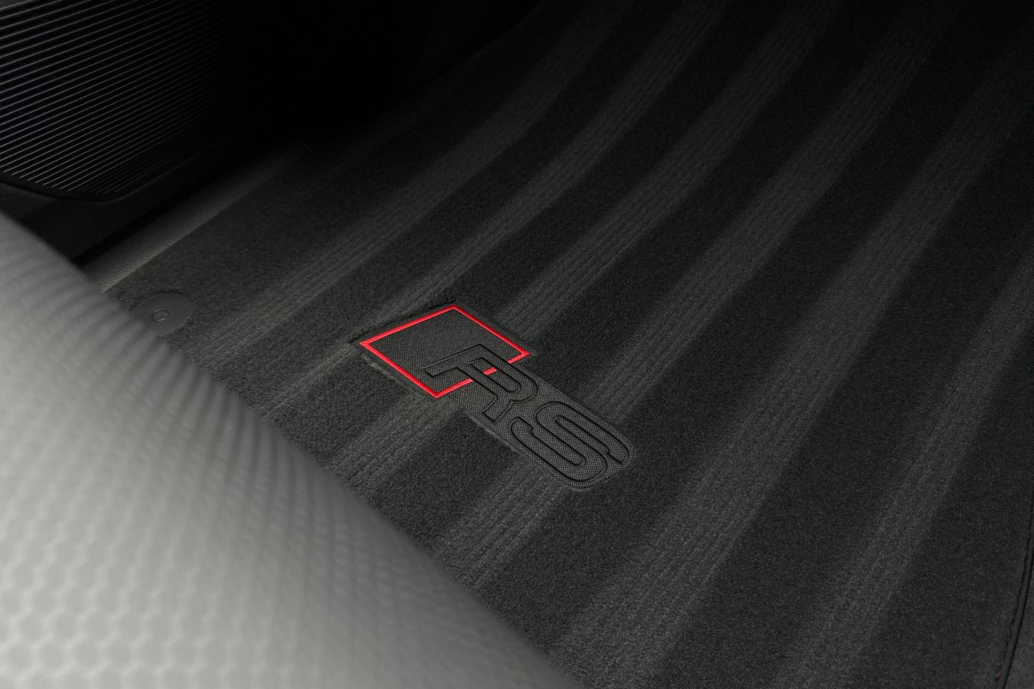 Used Audi RS Q8 2025 for sale - 77138971: Photo 44