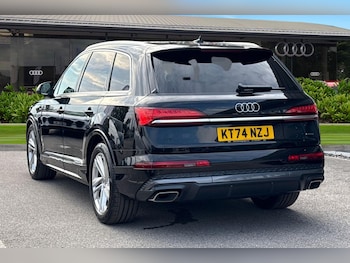 Used Audi Q7 2025 for sale - 76090274: Photo 2