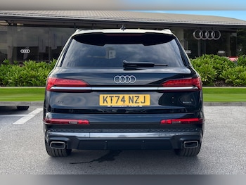 Used Audi Q7 2025 for sale - 76090274: Photo 4