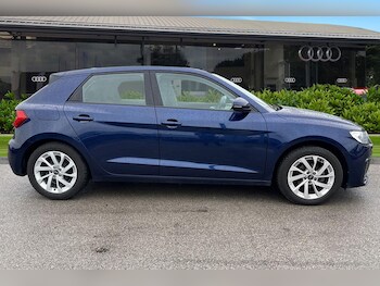 Used Audi A1 2023 for sale - 77608191: Photo