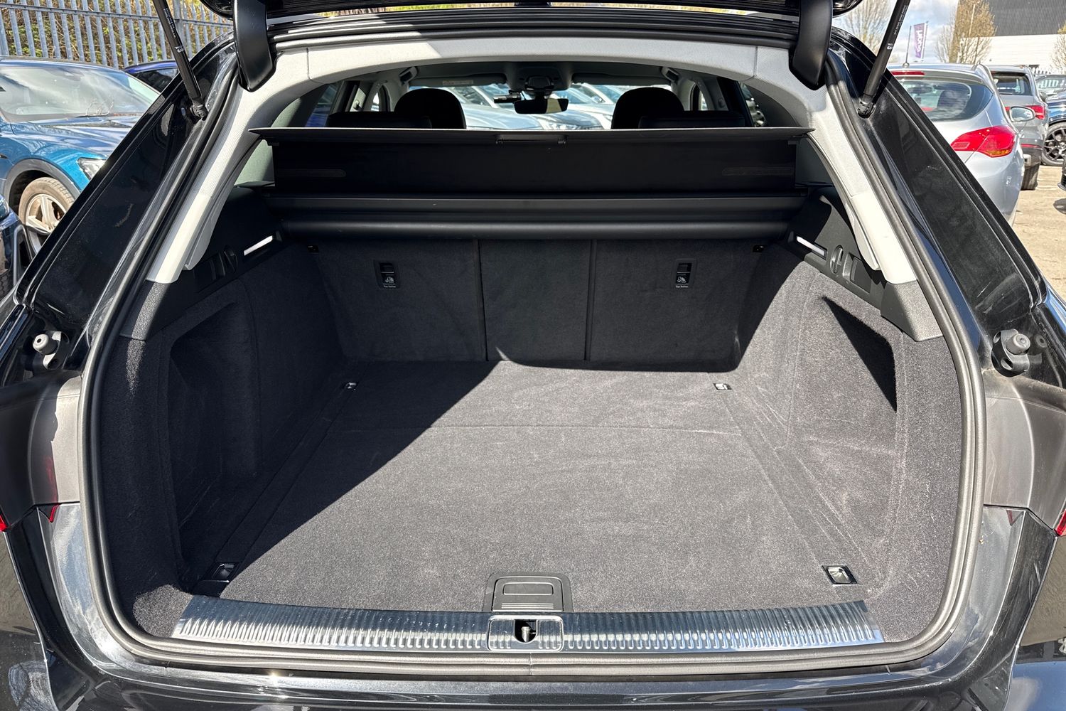 Used Audi A4 2022 for sale - 78209424: Photo 7