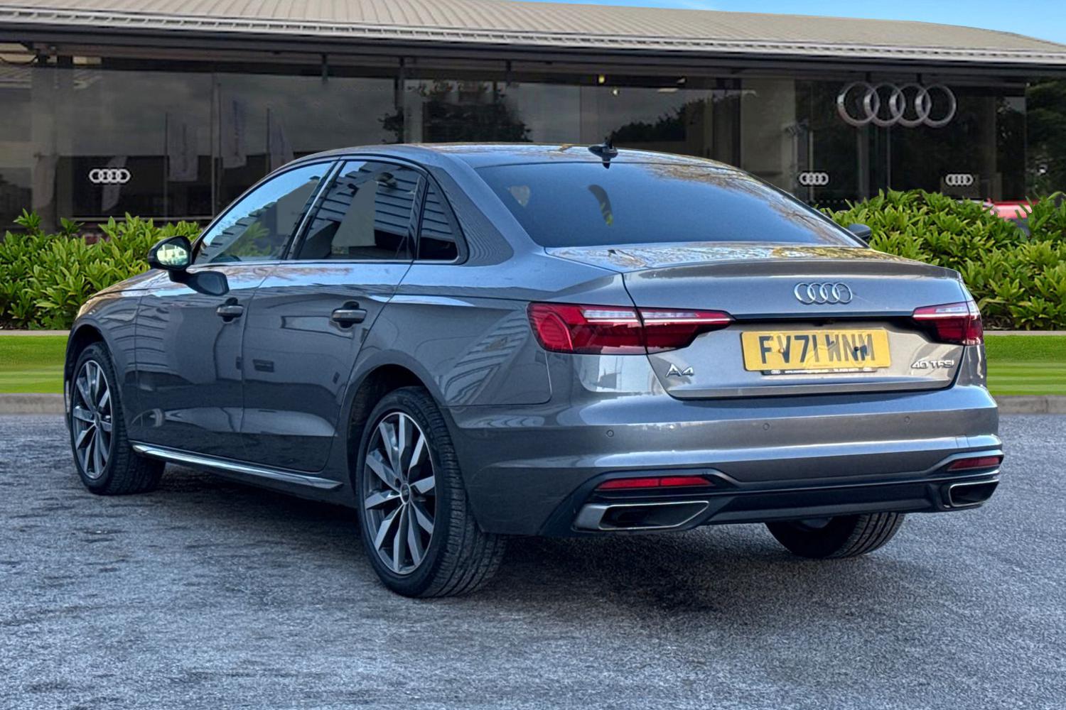 Used Audi A4 2021 for sale - 77093556: Photo 2