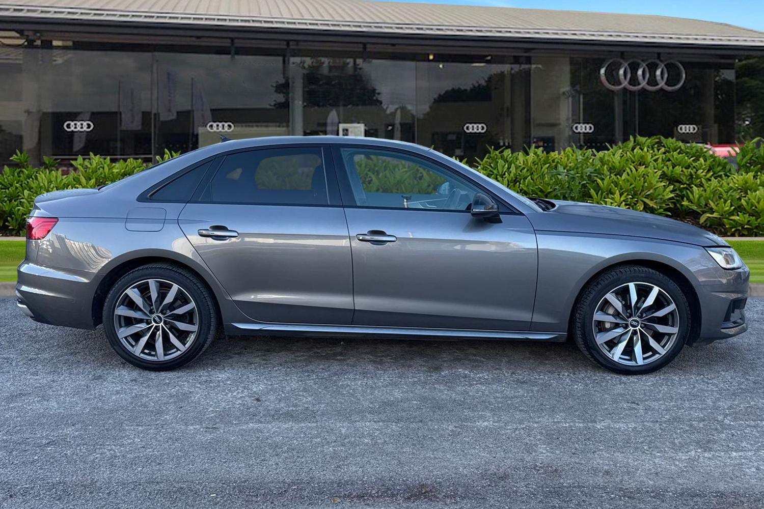 Used Audi A4 2021 for sale - 77093556: Photo 3