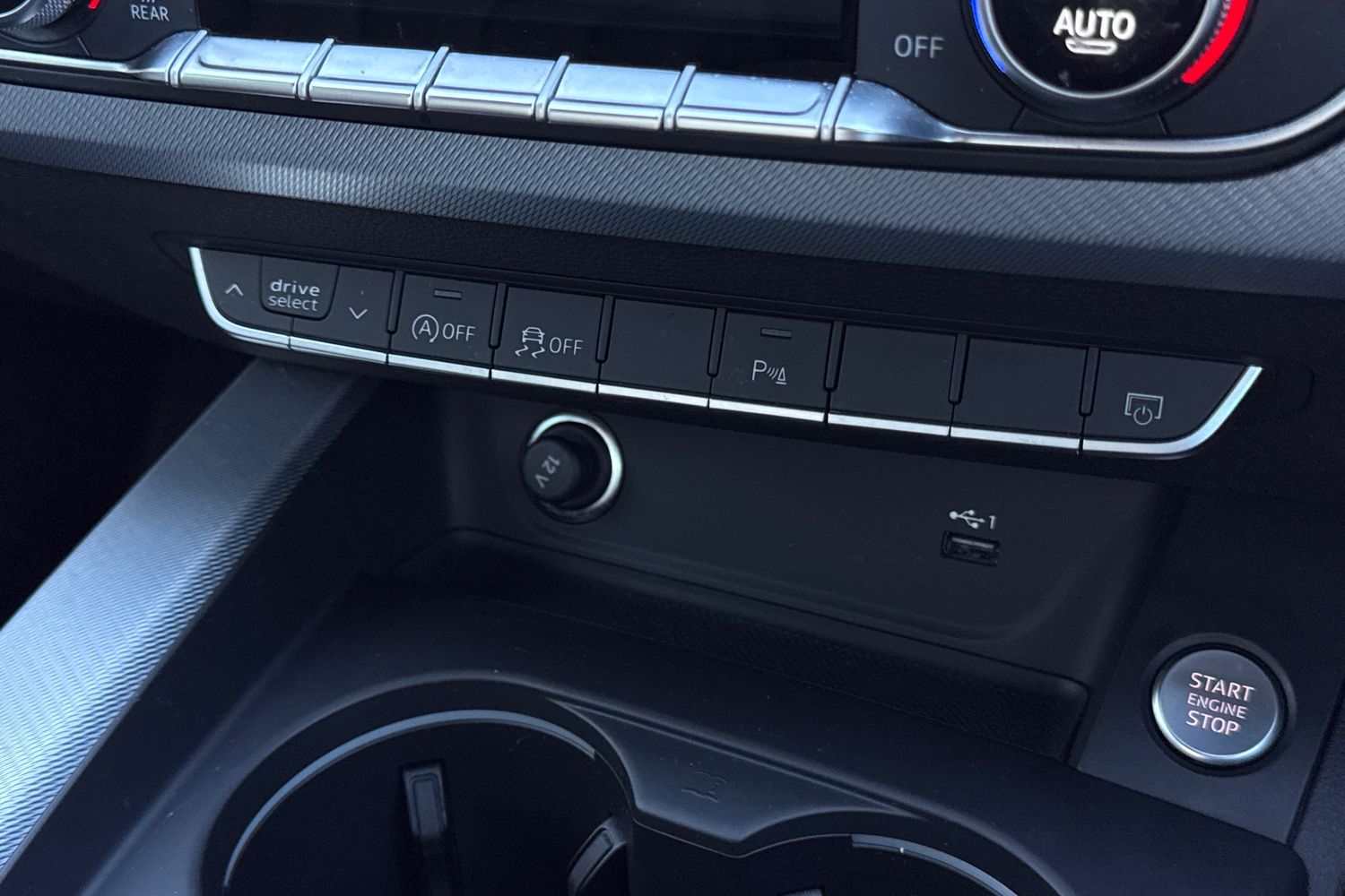 Used Audi A4 2021 for sale - 77093556: Photo 32