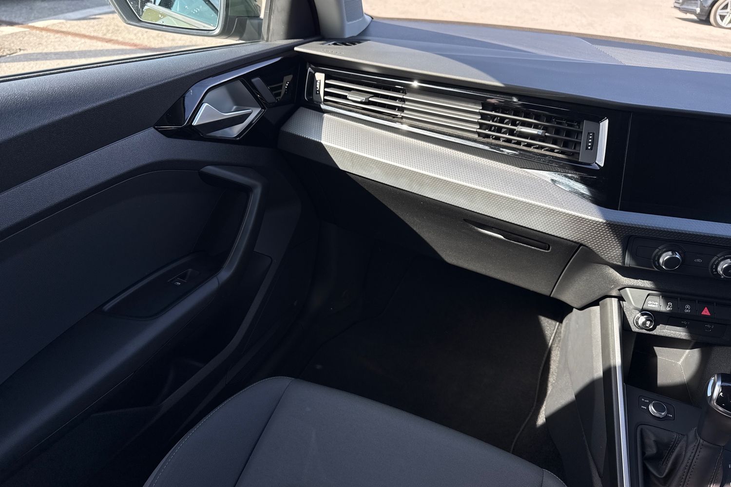 Used Audi A1 2023 for sale - 77943699: Photo 15