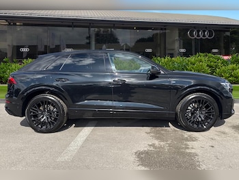 Used Audi Q8 2025 for sale - 79366980: Photo