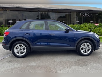 Used Audi Q3 2023 for sale - 79599894: Photo