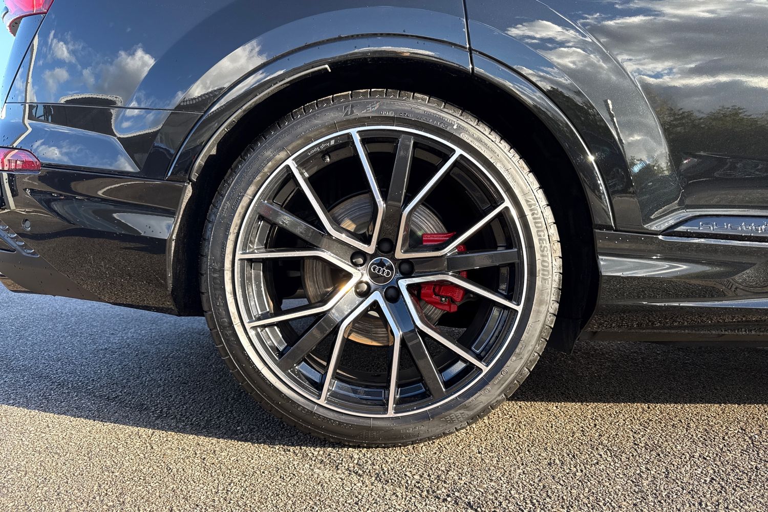 Used Audi SQ7 2025 for sale - 76300343: Photo 10