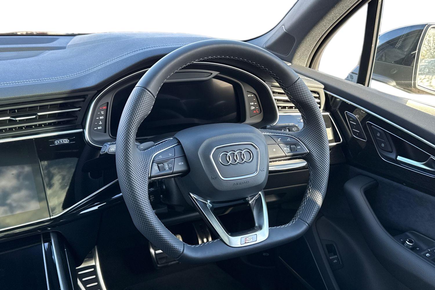 Used Audi SQ7 2025 for sale - 76300343: Photo 17