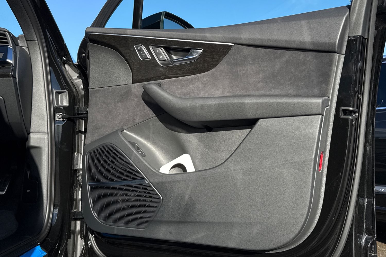 Used Audi SQ7 2025 for sale - 76300343: Photo 20