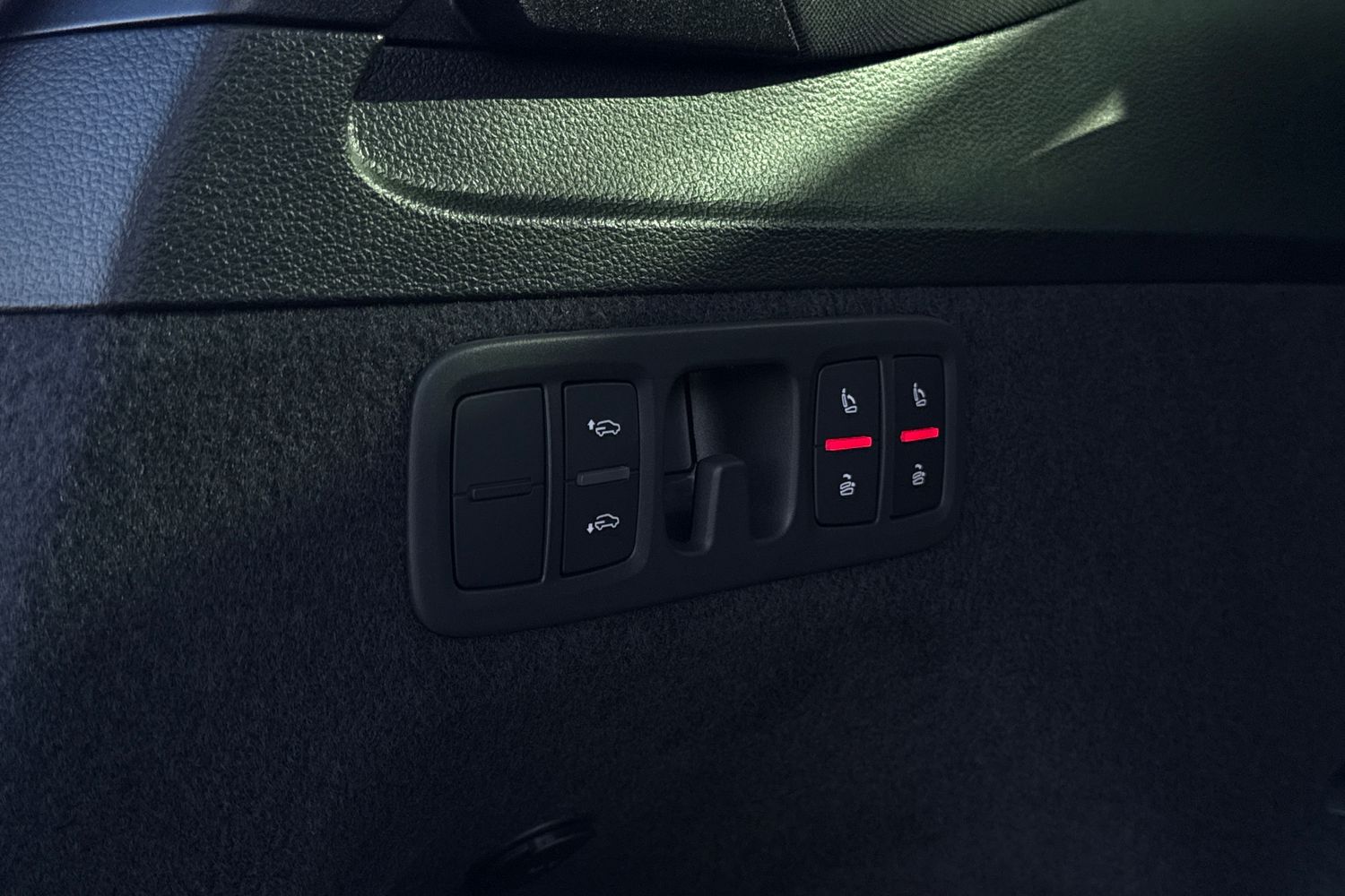 Used Audi SQ7 2025 for sale - 76300343: Photo 27