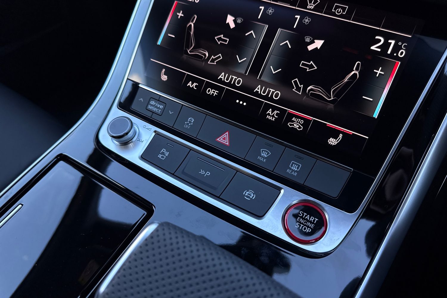 Used Audi SQ7 2025 for sale - 76300343: Photo 33