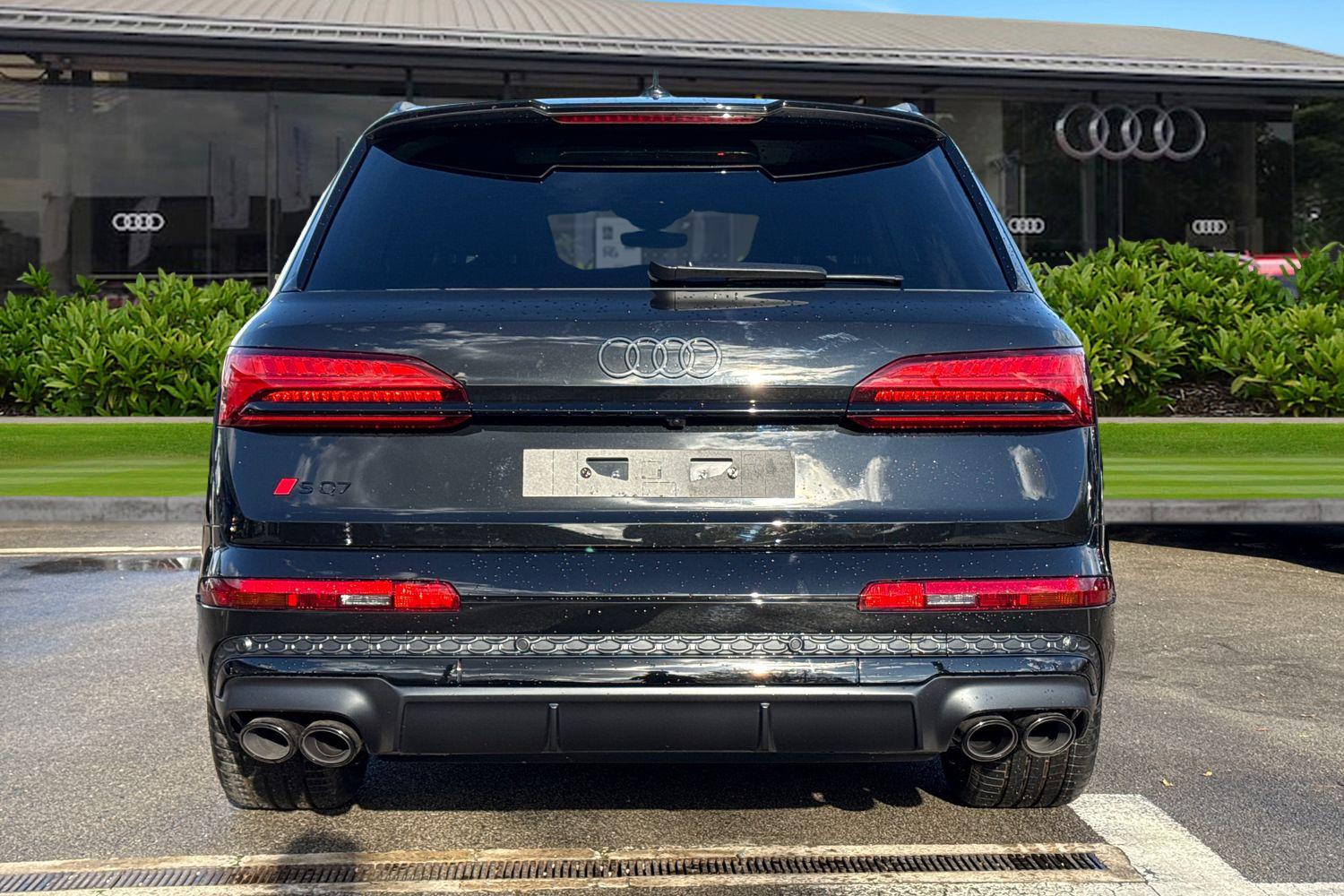 Used Audi SQ7 2025 for sale - 76300343: Photo 4