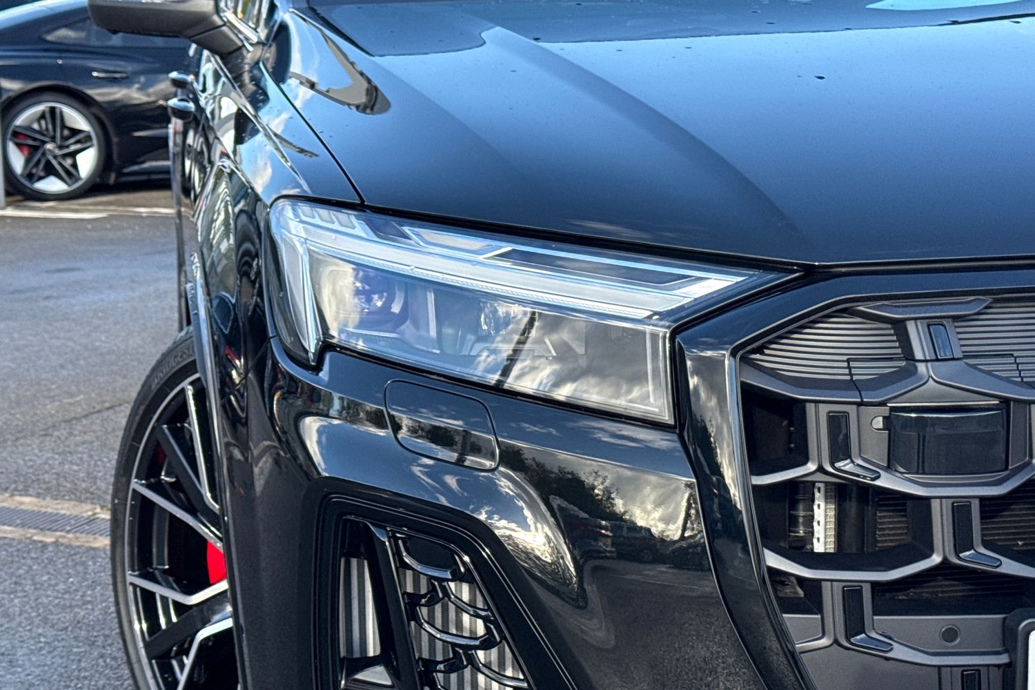 Used Audi SQ7 2025 for sale - 76300343: Photo 8