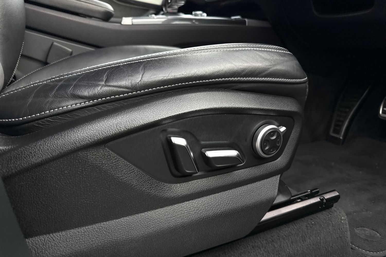 Used Audi Q7 2019 for sale - 76844628: Photo 32