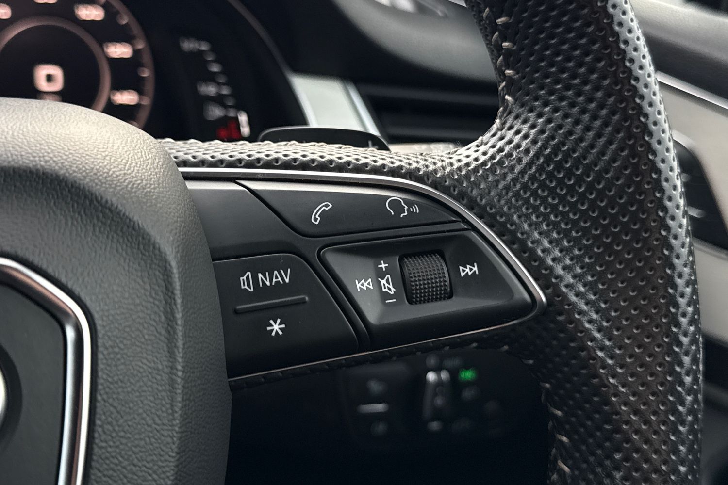 Used Audi Q7 2019 for sale - 76844628: Photo 37