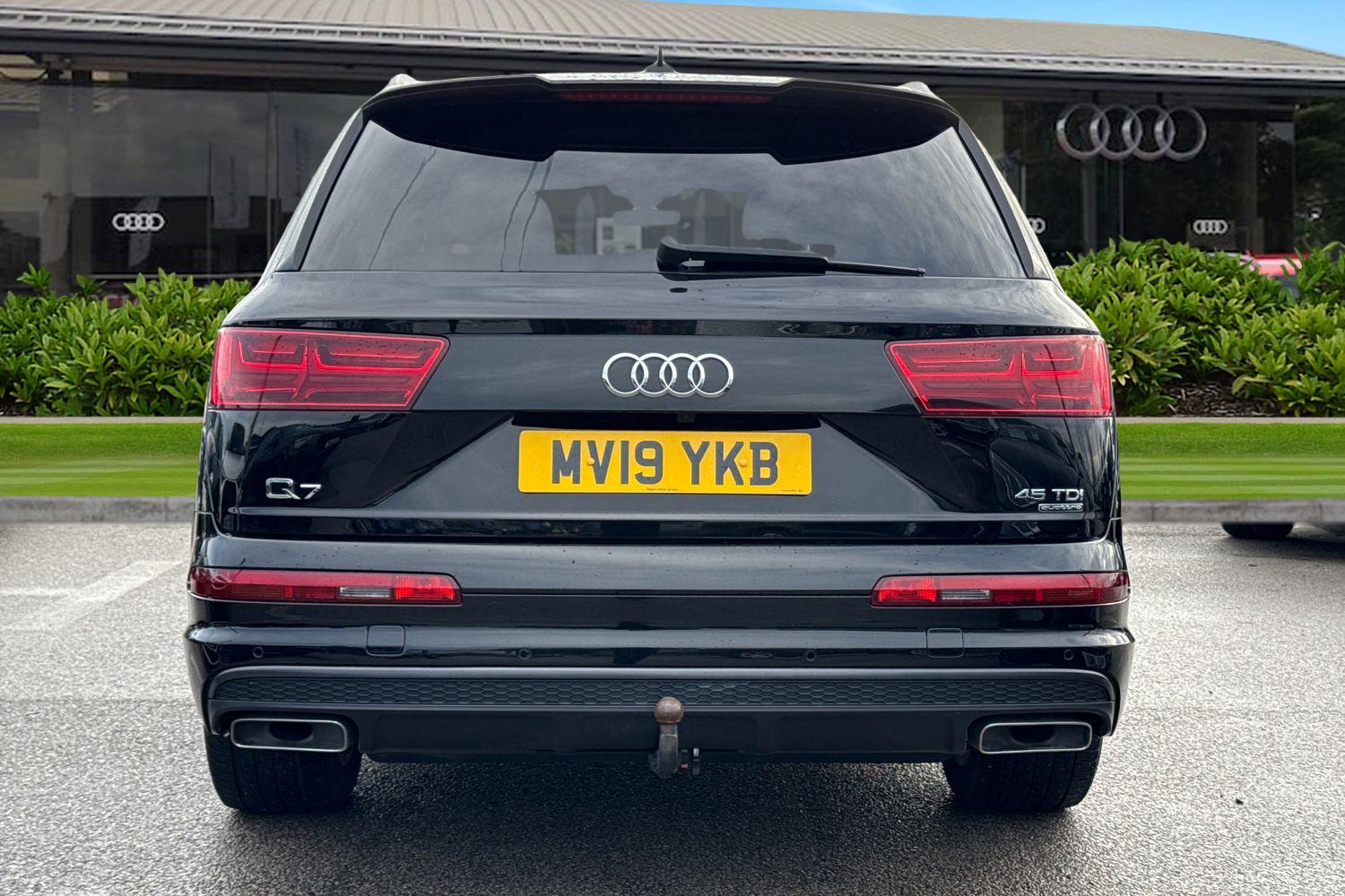 Used Audi Q7 2019 for sale - 76844628: Photo 4