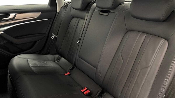 Used Audi A6 Saloon 2022 for sale - 76274616: Photo 8