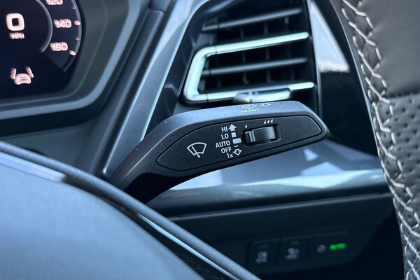 Used Audi Q4 e-tron 2025 for sale - 75785633: Photo 32