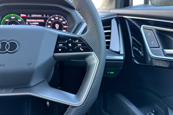 Used Audi Q4 e-tron 2025 for sale - 75785633: Photo 36