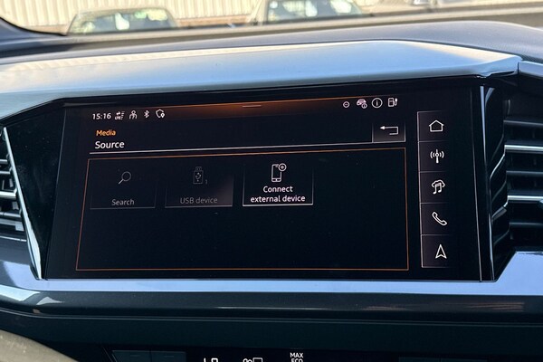 Used Audi Q4 e-tron 2025 for sale - 75785633: Photo 40