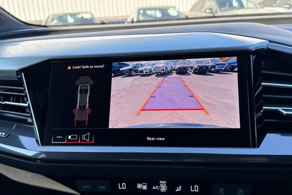 Used Audi Q4 e-tron 2025 for sale - 75785633: Photo 47