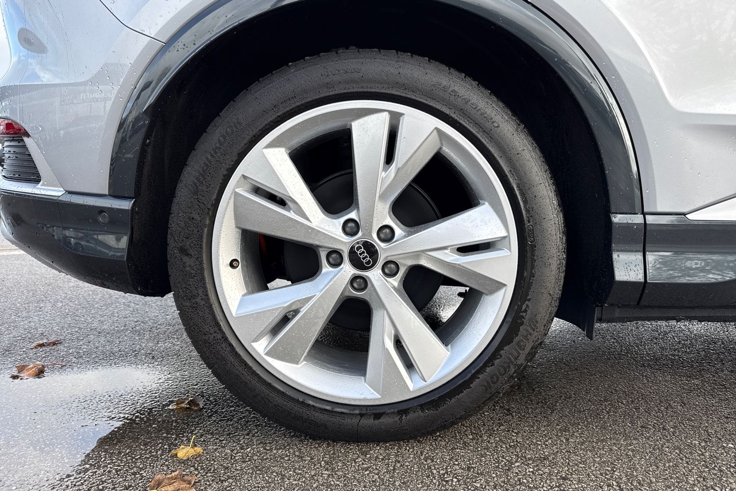 Used Audi Q4 e-tron 2025 for sale - 76300351: Photo 21