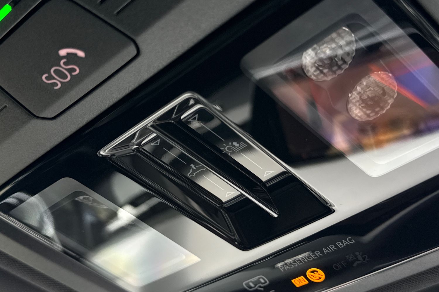 Used Audi Q4 e-tron 2025 for sale - 76300351: Photo 34