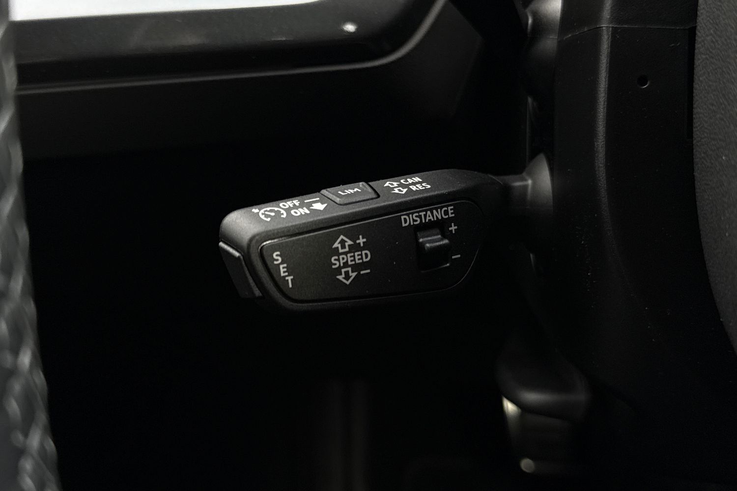 Used Audi Q4 e-tron 2025 for sale - 76300351: Photo 37