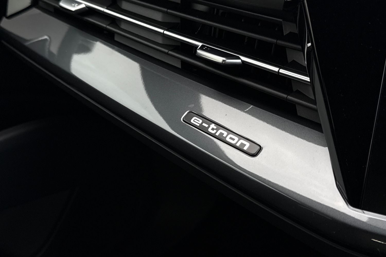 Used Audi Q4 e-tron 2025 for sale - 76300351: Photo 43